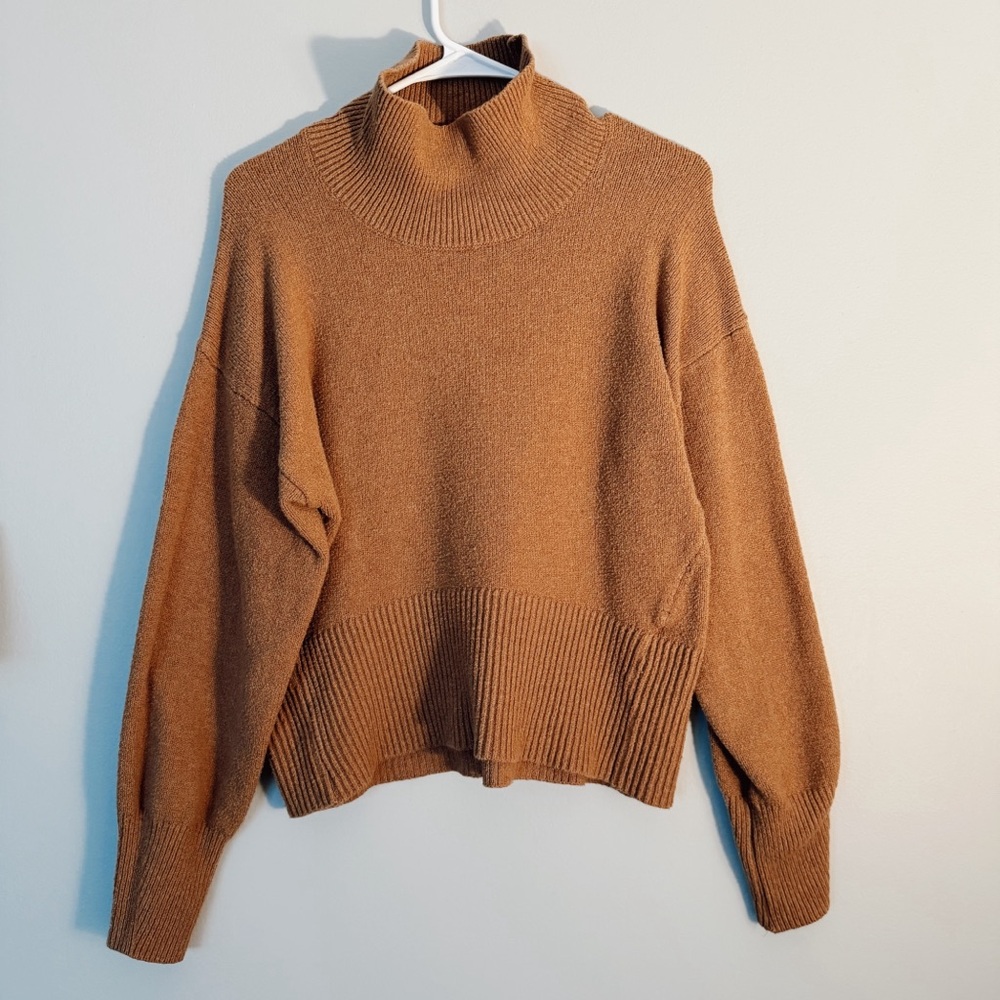 Oversized Camel Sweater – A New Day (Size Small)